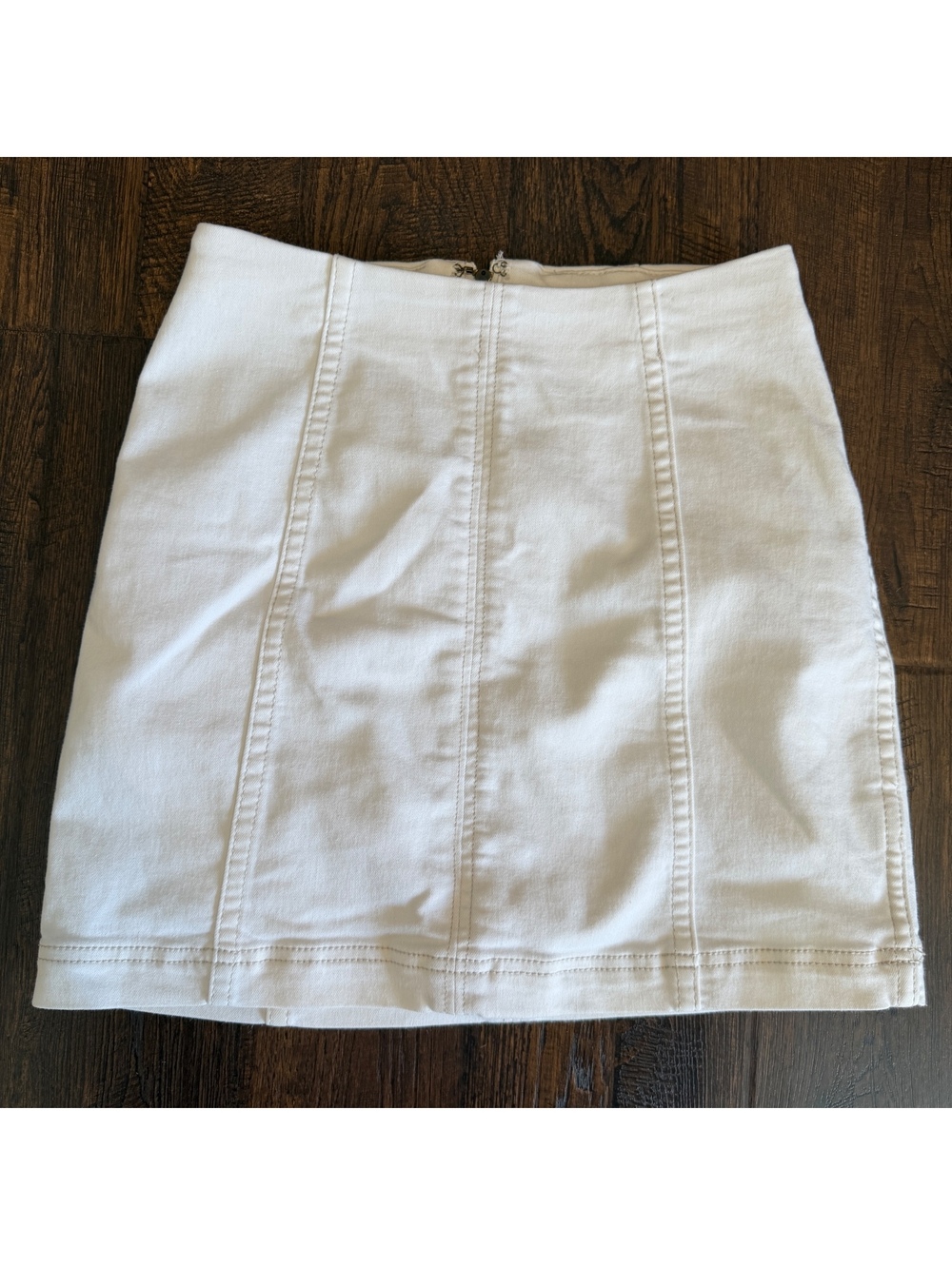 Free People Women Modern Femme Denim Mini Skirt White High Waisted Size US 2